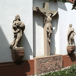 15_Barocke Kreuzigungsgruppe kath. Kirche Roxheim
